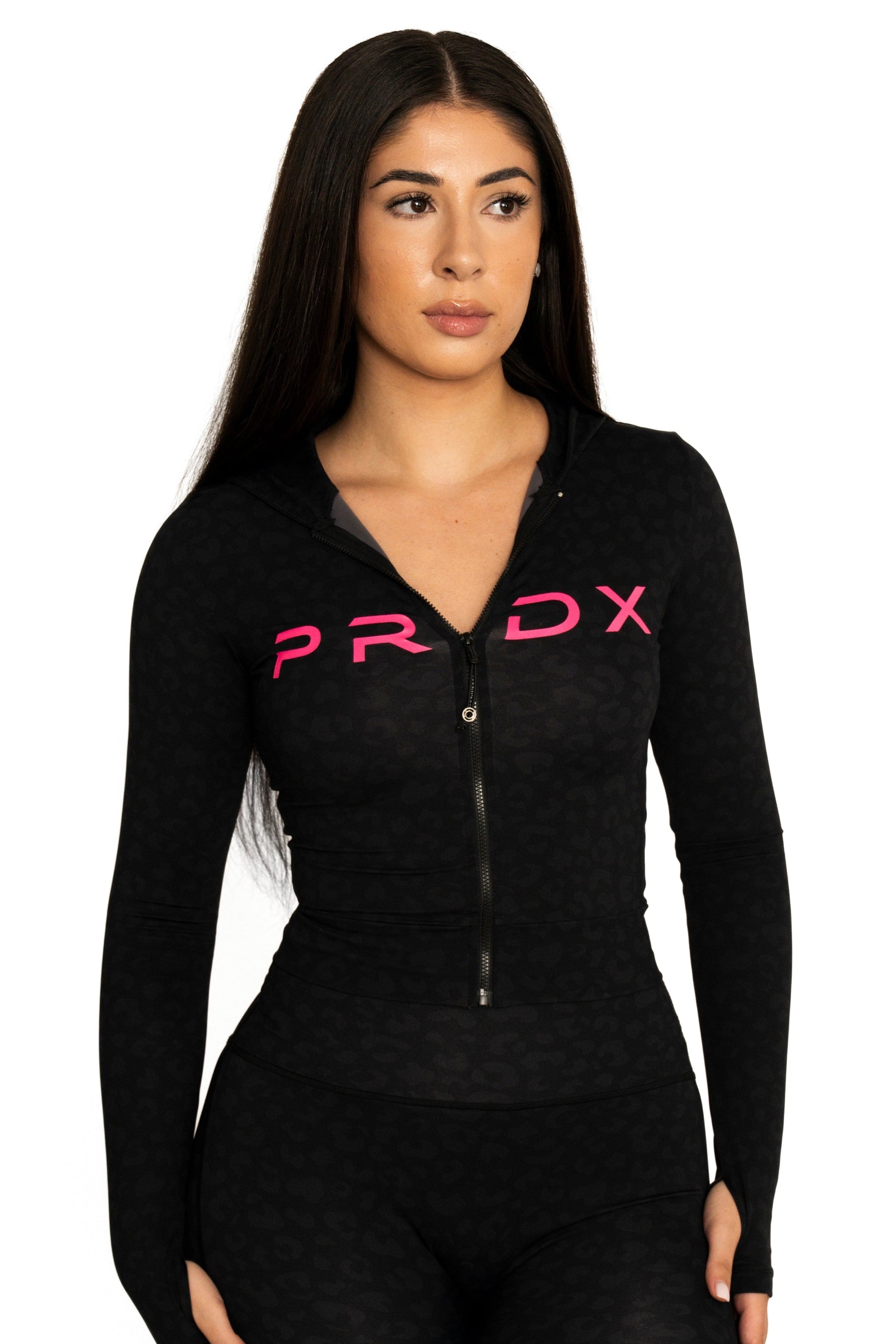 FORM JACKET IN ‘CATTY’