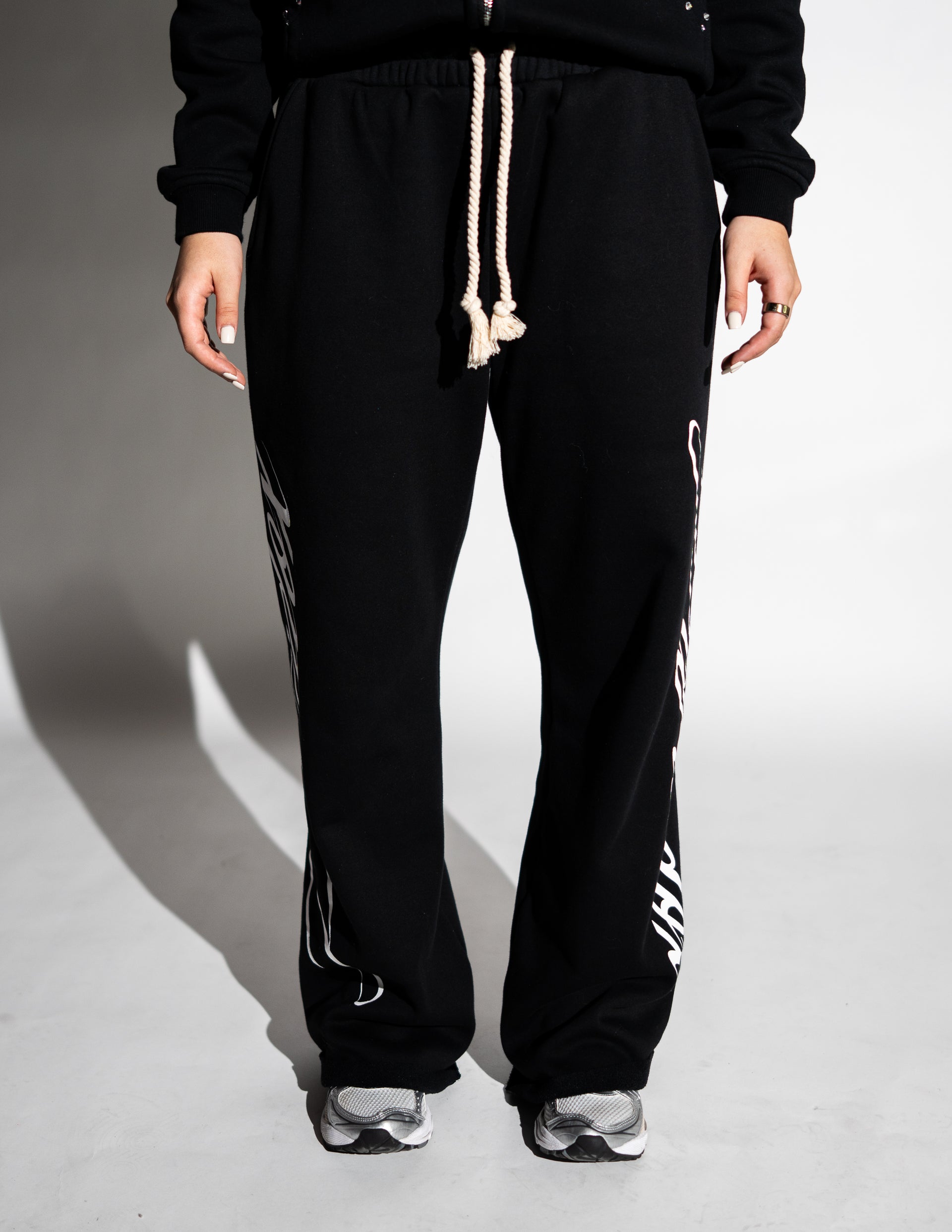 PRDX BLACK SWEATPANTS